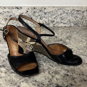 Martinique Black and Tan Wedge Sandals